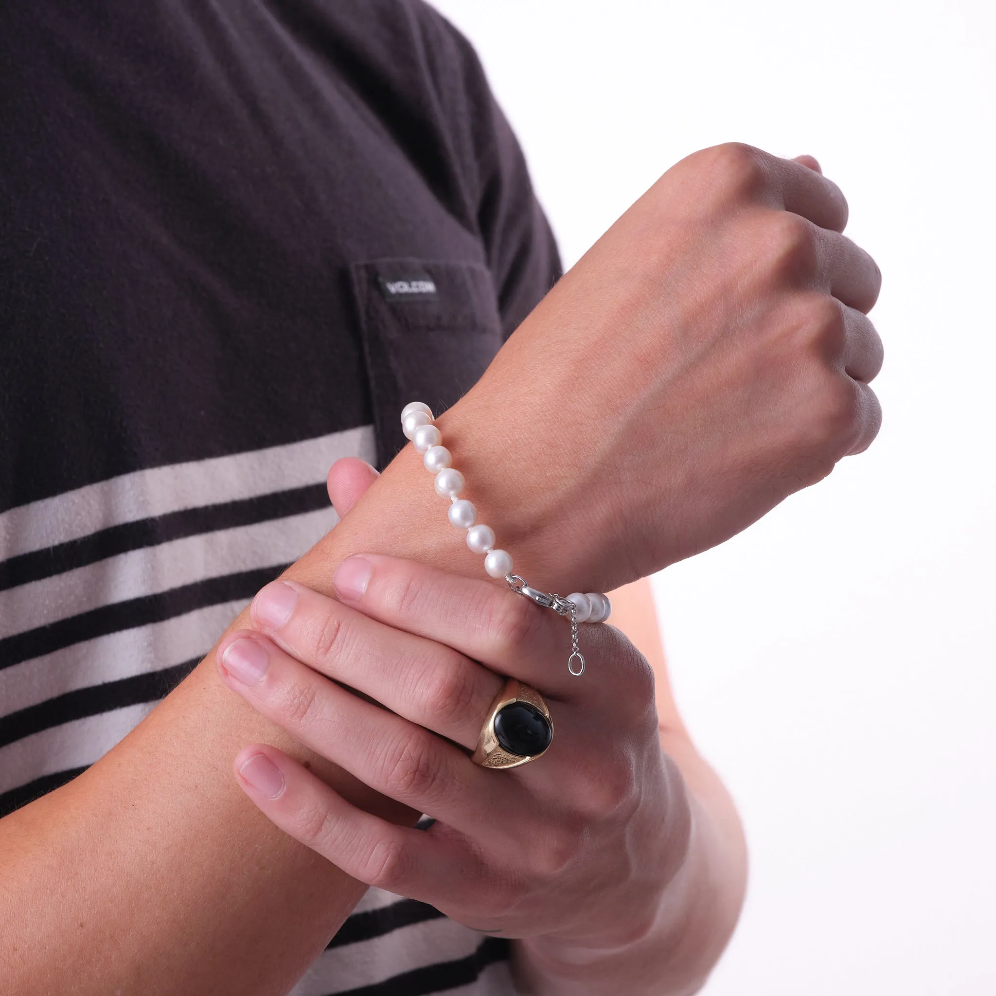 8-9.5" Freshwater White Pearl Bracelet in White Gold - 6-7.5mm