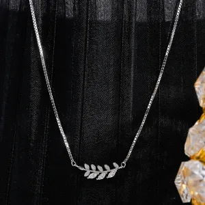 925 sterling silver white gold Anushka sharma classic leaf necklace for women and girls IWith certificate of Authenticity 925 stamp