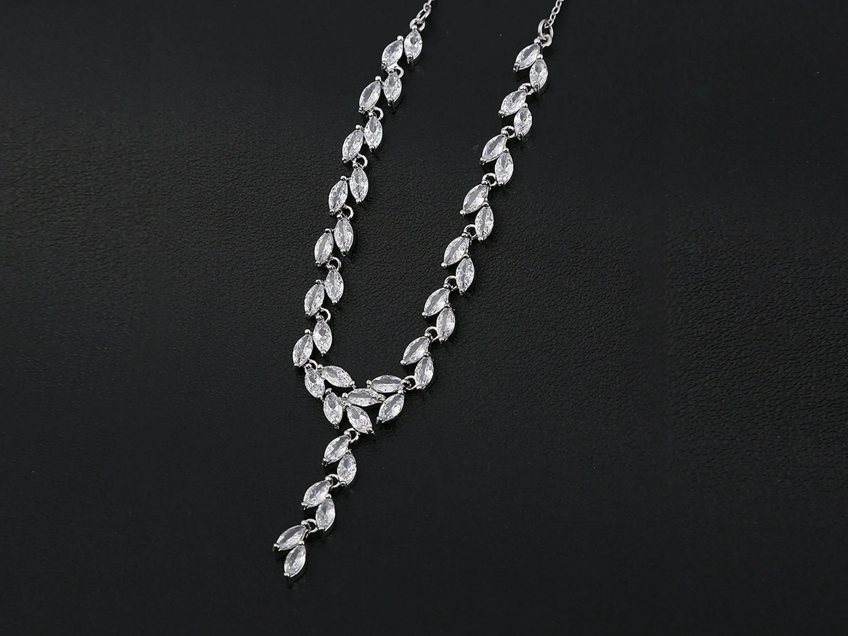 Bridal Jewelry Set, Platinum Plated, Shiny Vine Set - Silver