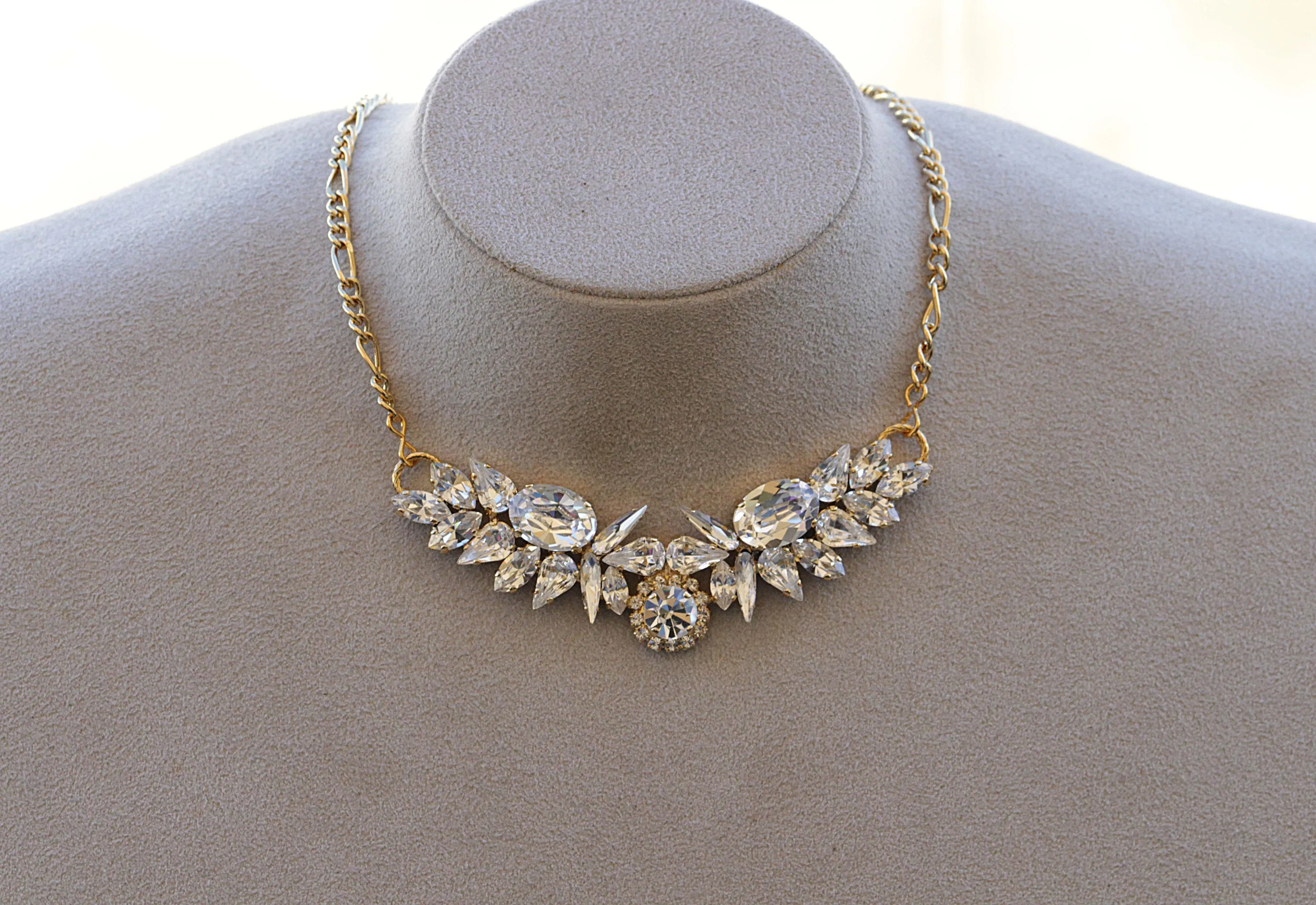 BRIDAL NECKLACE