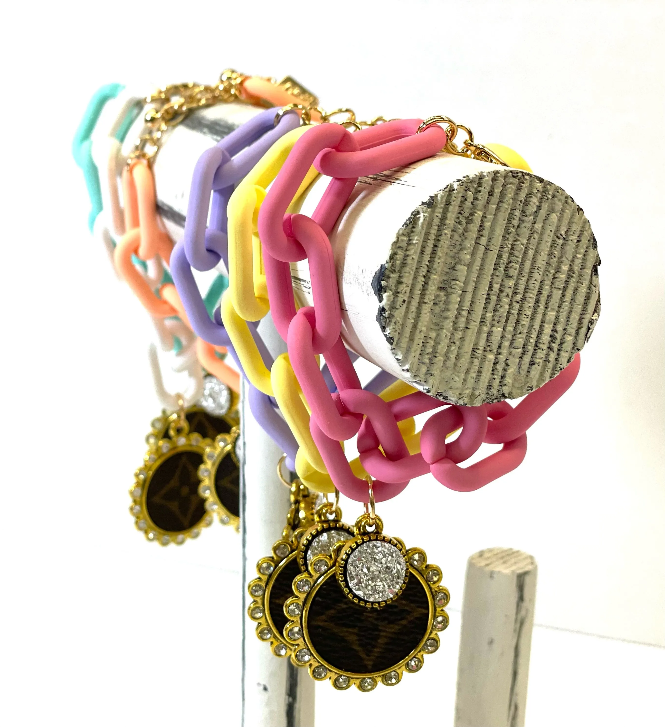 Chain bracelet yellow