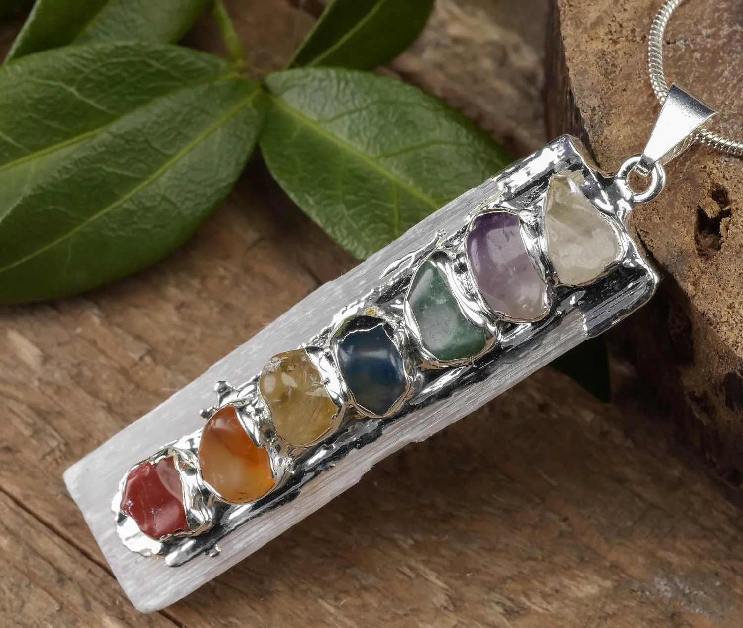 CHAKRA & Raw SELENITE Crystal Pendant - Raw Crystal Necklace, Handmade Jewelry, Healing Crystals and Stones, E0284