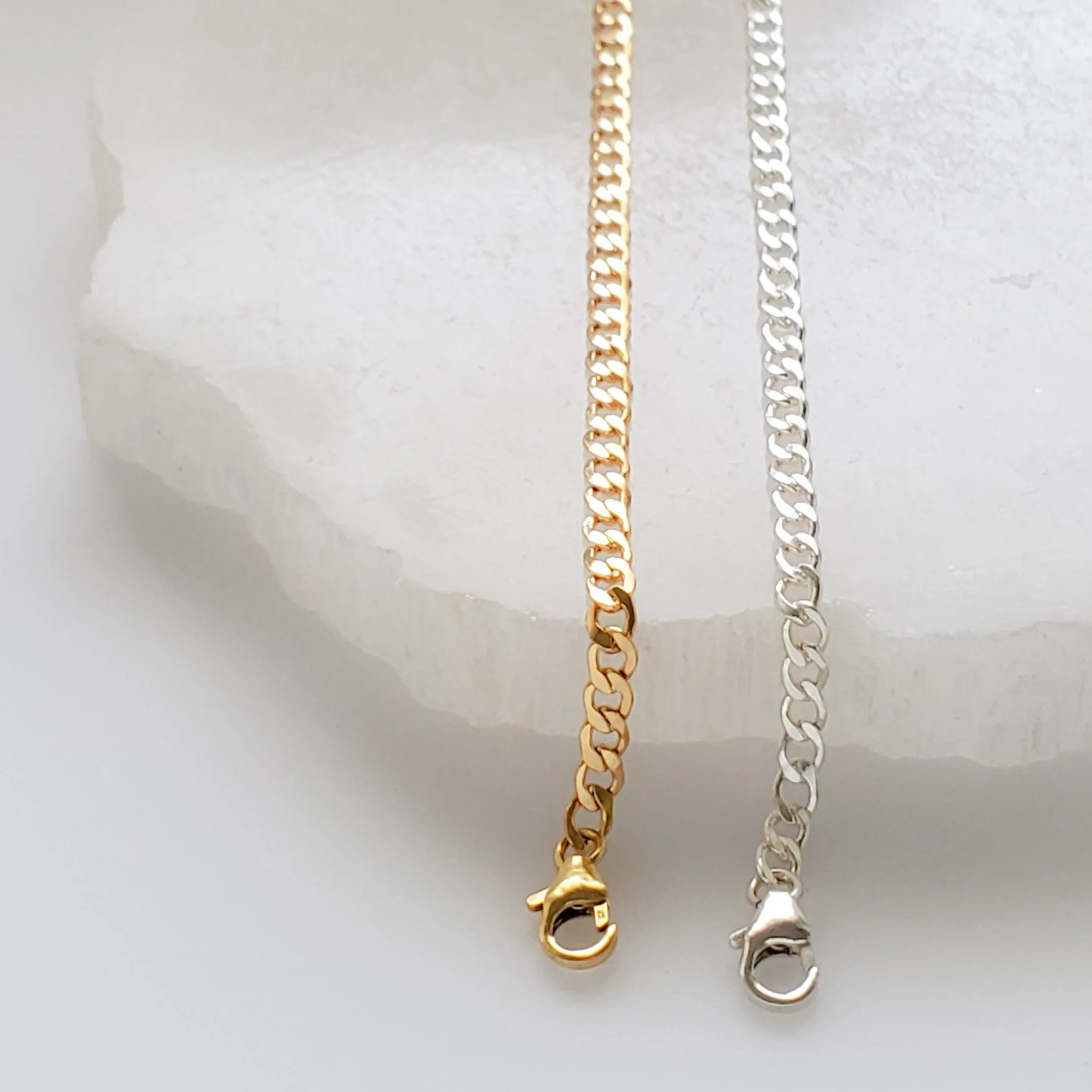 Curb Chain Bracelet