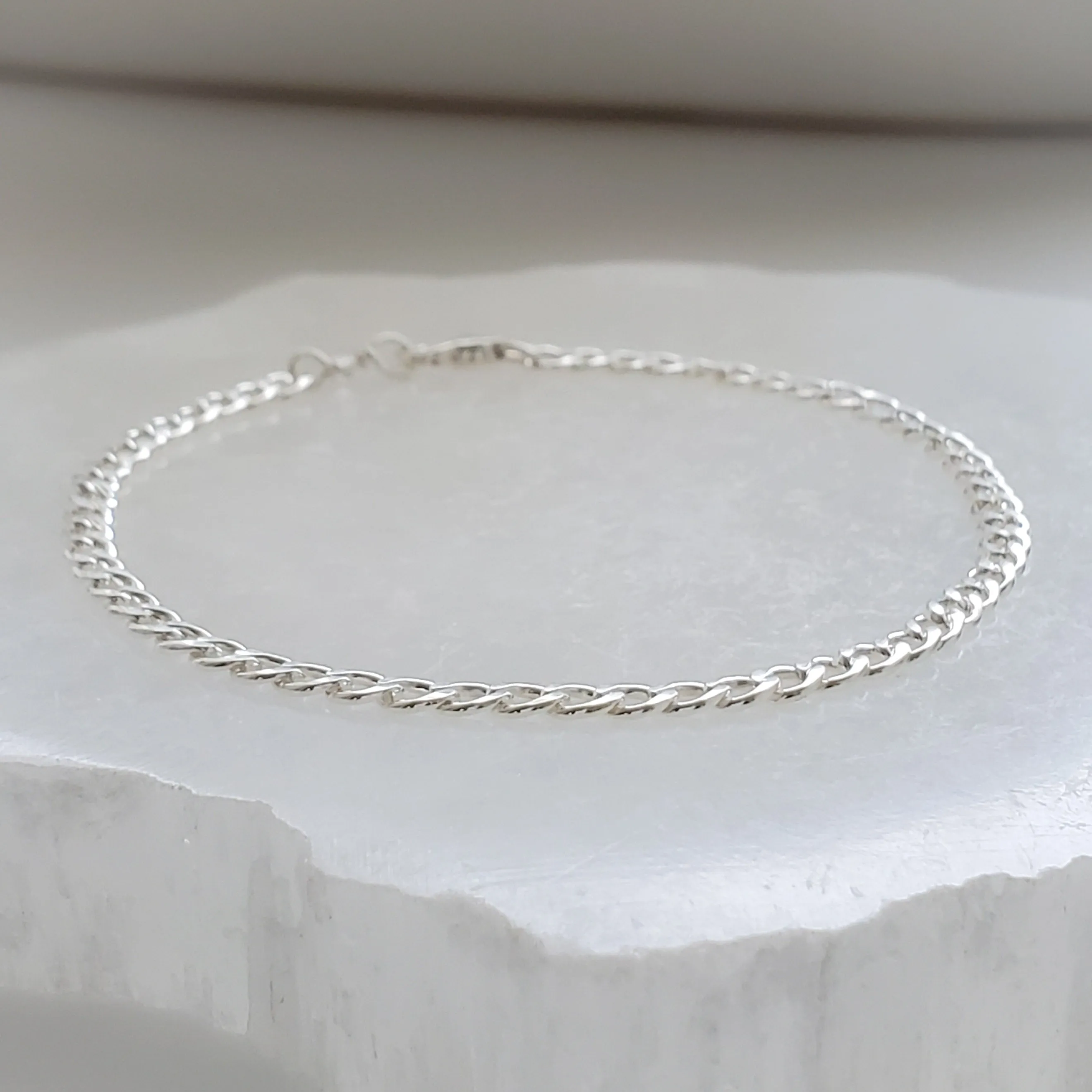 Curb Chain Bracelet