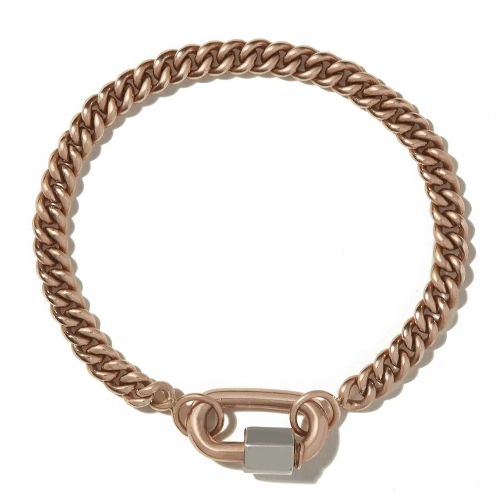 Heavy Curb Chain in Gold Bracelet