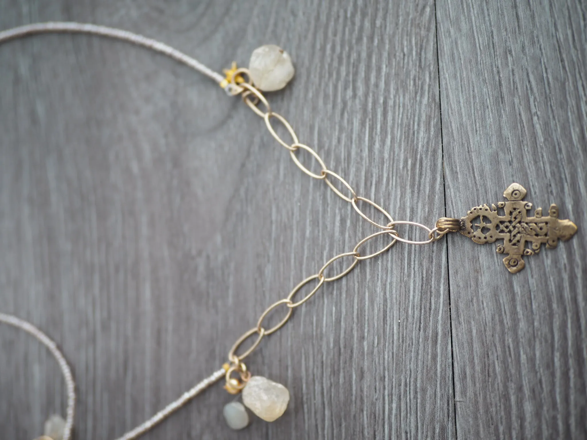 Long ethnic Necklace - Pearls and Citrine