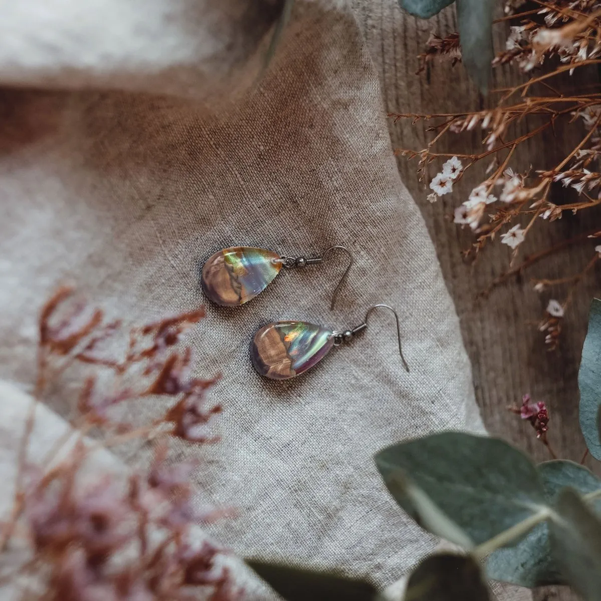Red Sea | opal earrings [raindrop]