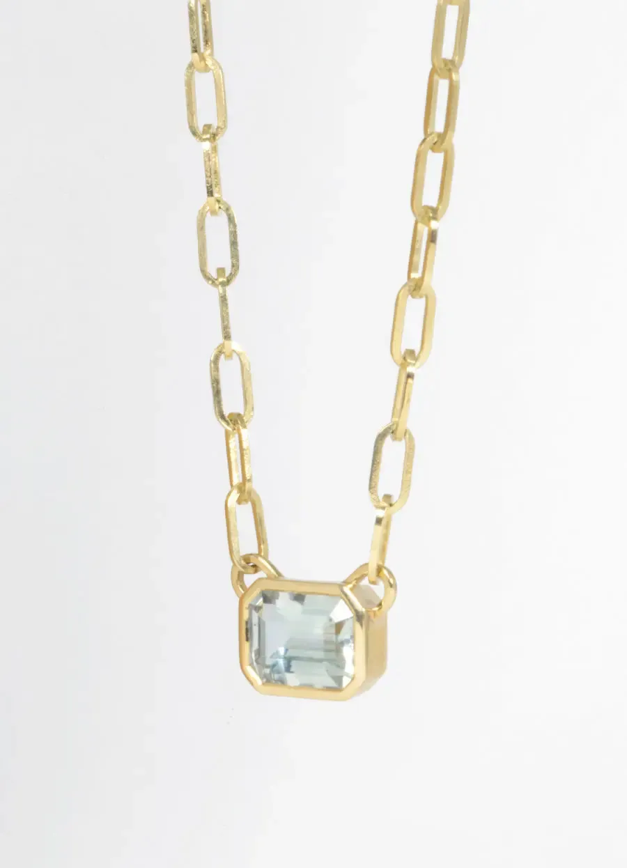 Sapphire Paperclip Pendant