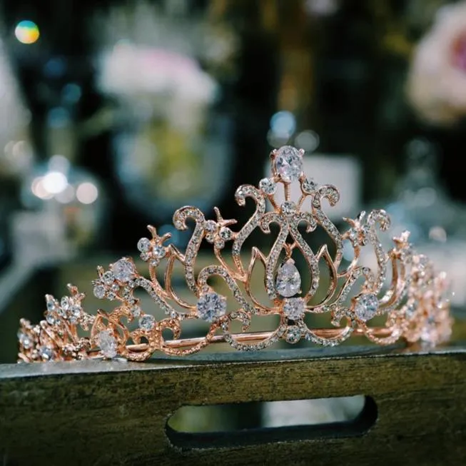 T172. Swarovski crystal bridal royal tiara, rhinestone crown, rose gold and silver