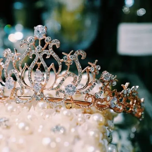 T172. Swarovski crystal bridal royal tiara, rhinestone crown, rose gold and silver