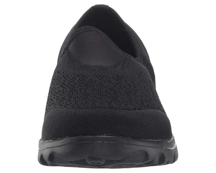TravelActiv Slip On