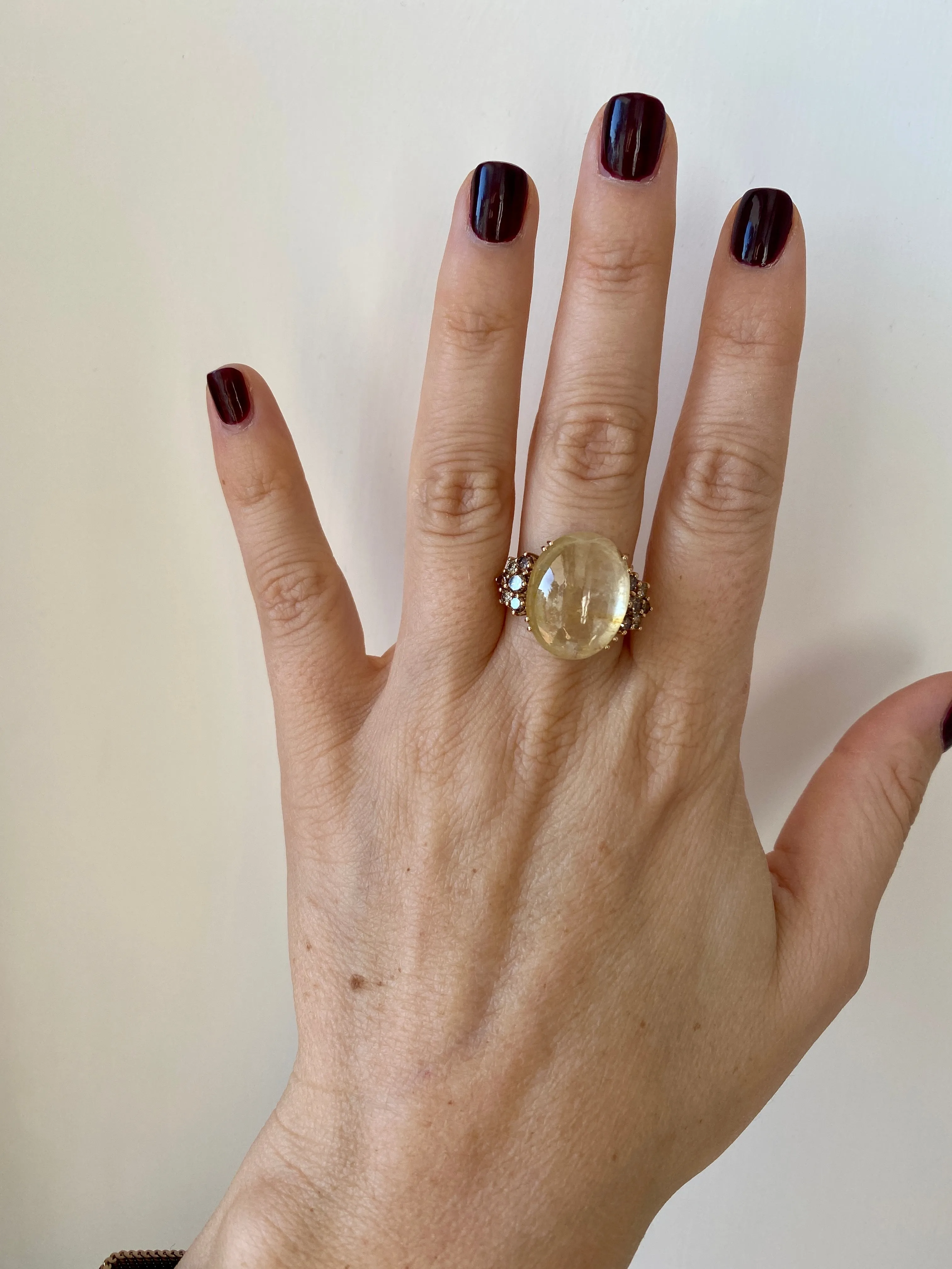 Vintage 32 Carat Natural Sapphire Diamond Cocktail Ring
