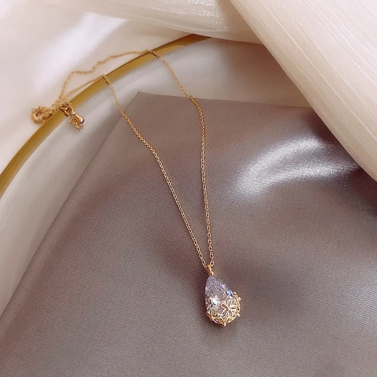 Water drop ear drop crystal earring and necklace set